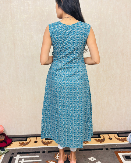 Teal Blue Pure Cotton A-Line Kurti with White Cotton Bottom – EC058