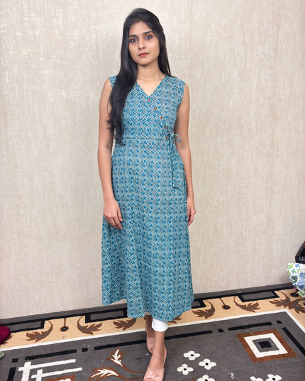 Teal Blue Pure Cotton A-Line Kurti with White Cotton Bottom – EC058