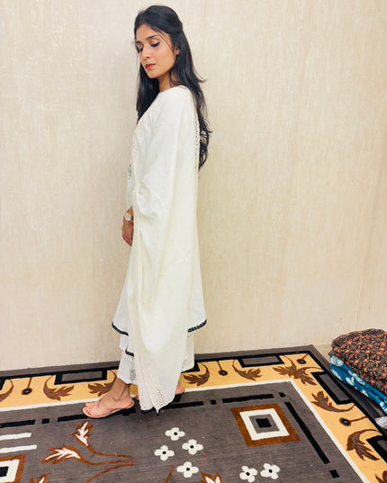 White Cotton 3-Piece Embroidered Ethnic Set EC055