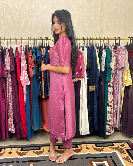 Bloomi Badhri Silk Co-ord Set – Hand Embroidered EC047