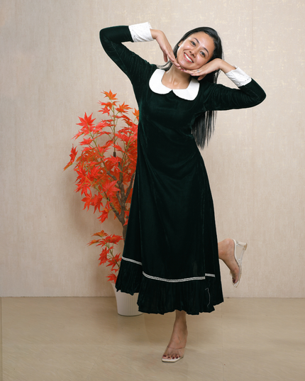 Premium Soft Velvet Christmas Dress – Red & Green  (EC084)