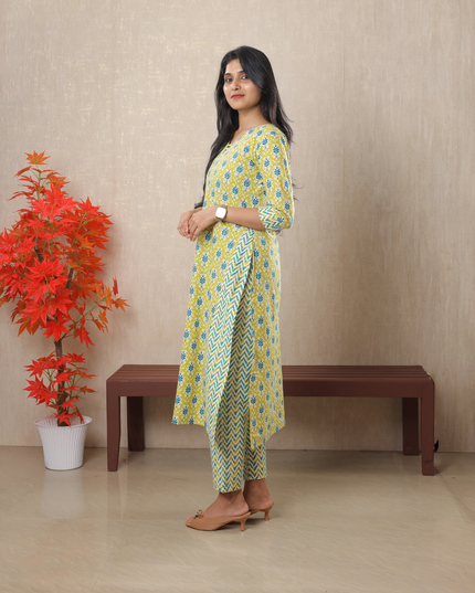 EC081 – Cotton Floral Kurti Set with Chevron Printed Bottom