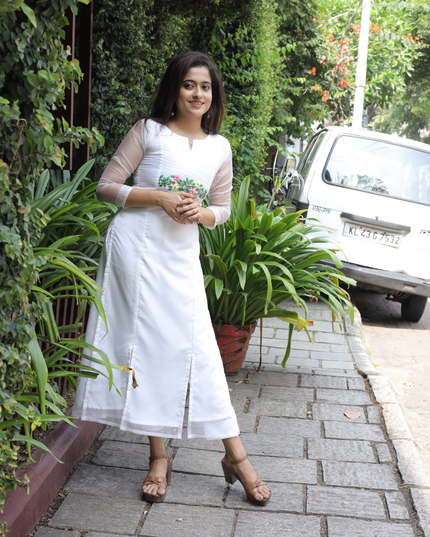 Pure White Soft Organza Kurti Set with Embroidered Yoke – EC088