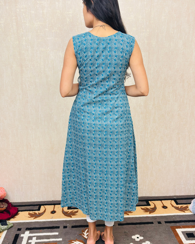Teal Blue Pure Cotton A-Line Kurti with White Cotton Bottom – EC058