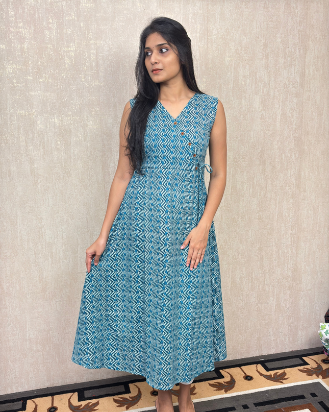 Teal Blue Pure Cotton A-Line Kurti with White Cotton Bottom – EC058