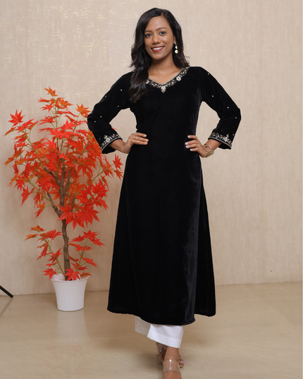 EC085 – Black Velvet Kurti Set with Hand-Embroidered Neckline & Tie-Up Back