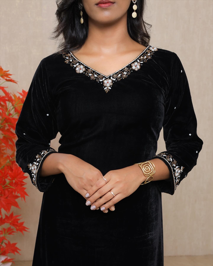 EC085 – Black Velvet Kurti Set with Hand-Embroidered Neckline & Tie-Up Back