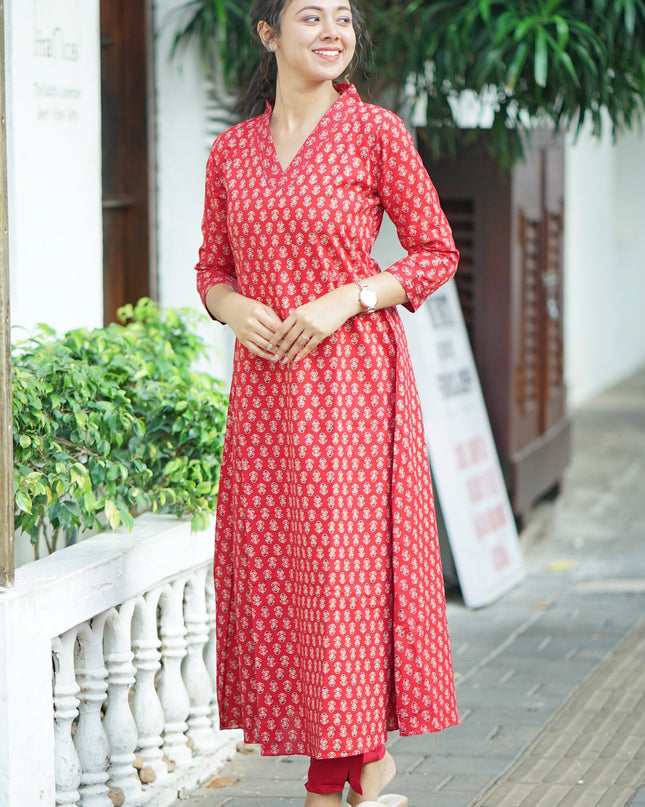 EC130 — Crimson Red Cotton Set – Timeless Everyday Charm ❤️