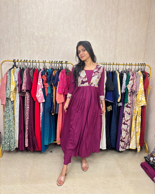 EC046 – Cotton Rayon Floral Yoke Co-ord Set with Embroidered Detailing