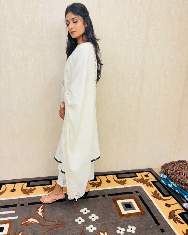 White Cotton 3-Piece Embroidered Ethnic Set EC055