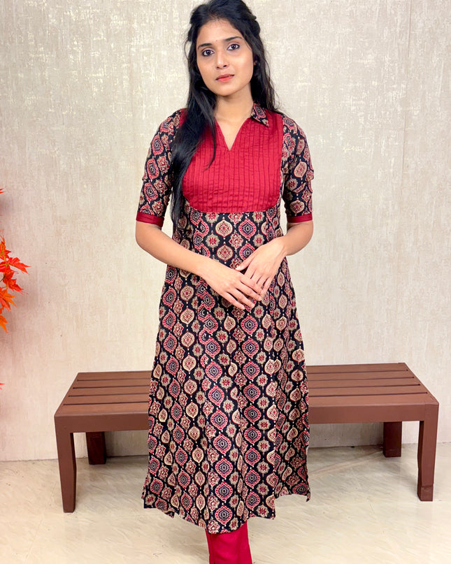 Printed Cotton A-Line Kurti with Pin Tuck Yoke – EC073