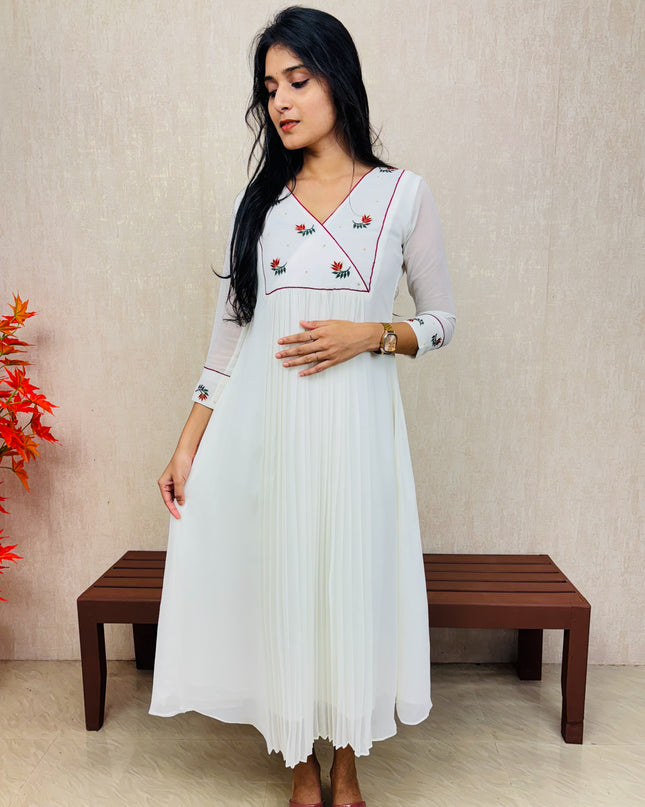 Off-White Pleated Georgette Kurta with Embroidered Yoke – EC075