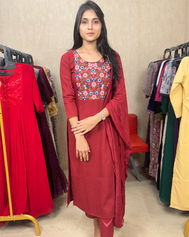 Cotton Slub Kurti Set with Embroidery EC038