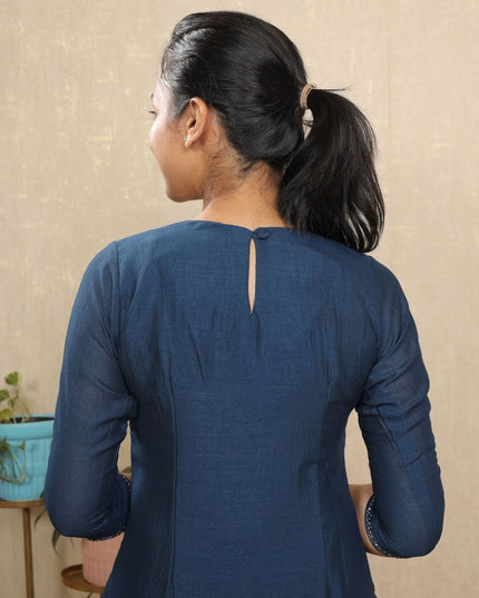 Vichithra Silk Slit Kurti Set - EC109