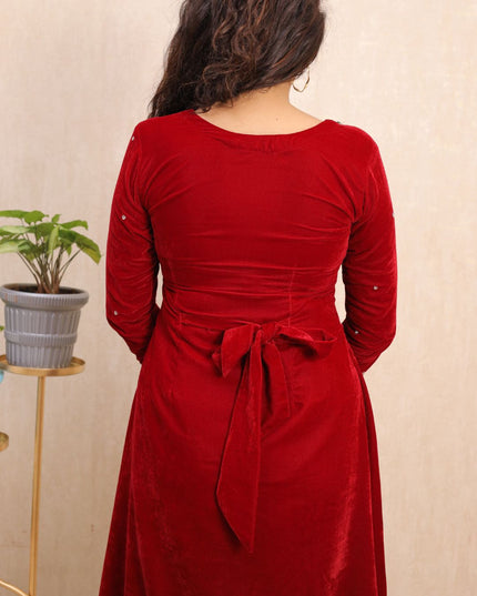 Soft Velvet Kurti Set – Handworked Neck & Sleeve Detailing | EC091