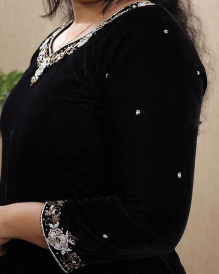 EC097 – Black Velvet Kurti Set with Sardoshi Embroidered V Neck