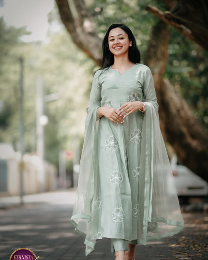 EC122  - Pastel Green Mul Chanderi Embroidered Kurti Set.