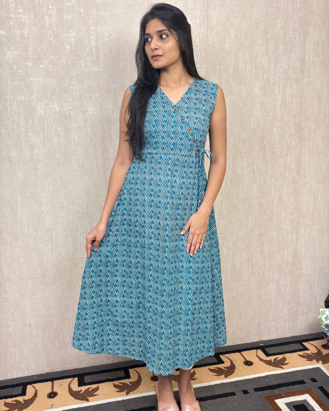 Teal Blue Pure Cotton A-Line Kurti with White Cotton Bottom – EC058