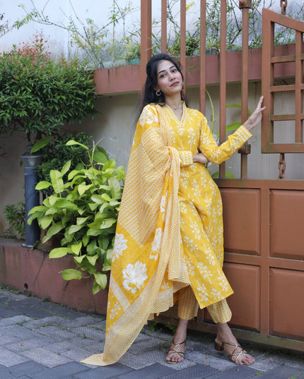 Yellow Cotton Printed Kurti Set with Dupatta – EC101